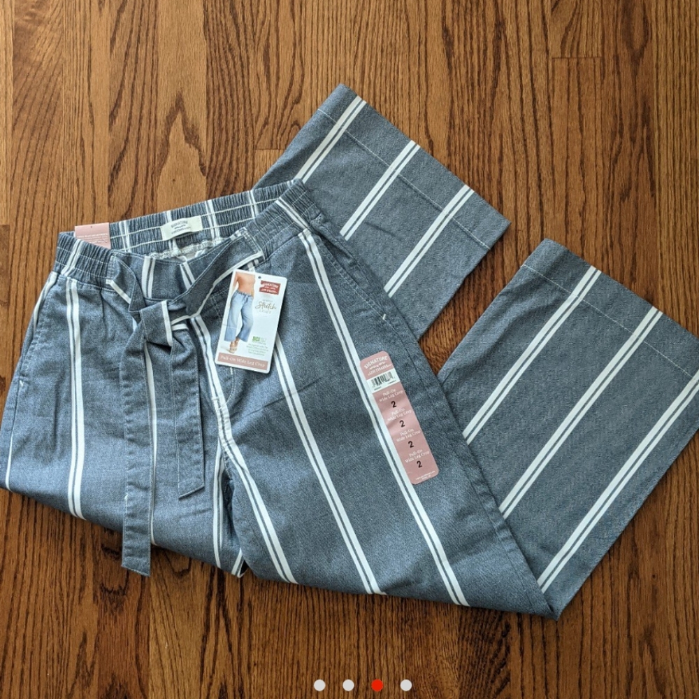 Levi's Women's Wide Leg Pants - Blue with White Stripes